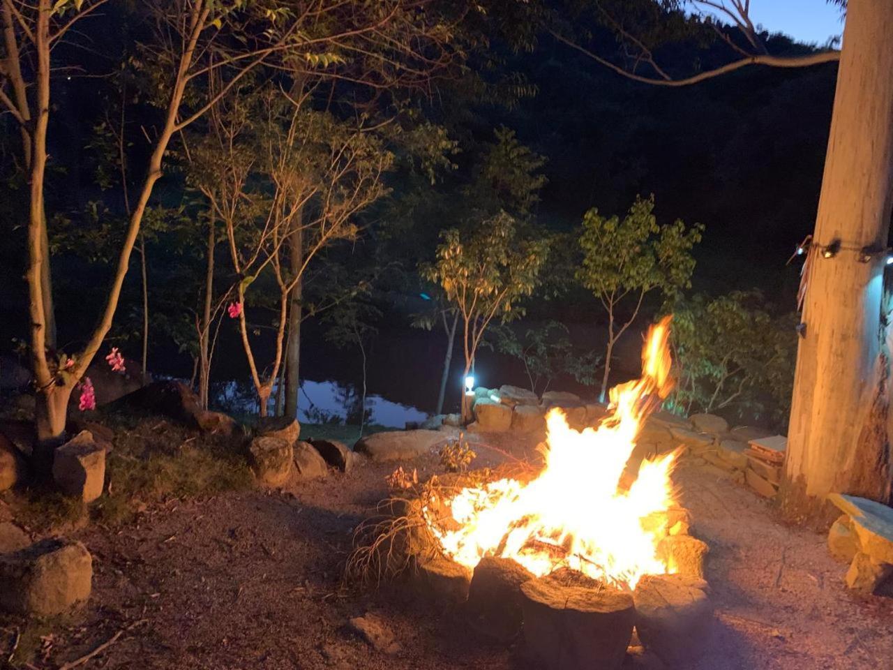 Rancho Ao Lado Da Laroc E Ame Villa Valinhos Eksteriør bilde